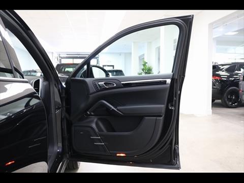 2016 Porsche Cayenne S E-Hybrid