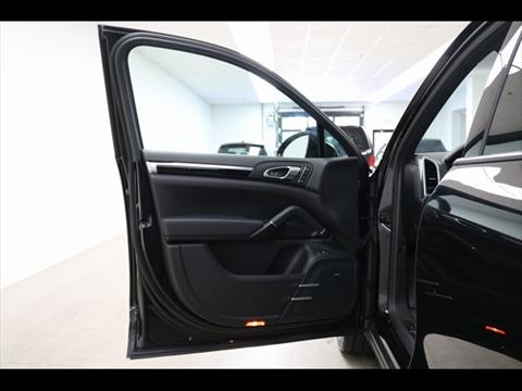 2016 Porsche Cayenne S E-Hybrid