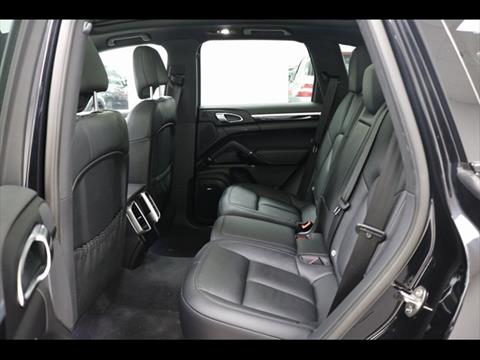 2016 Porsche Cayenne S E-Hybrid