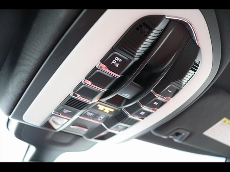 2016 Porsche Panamera