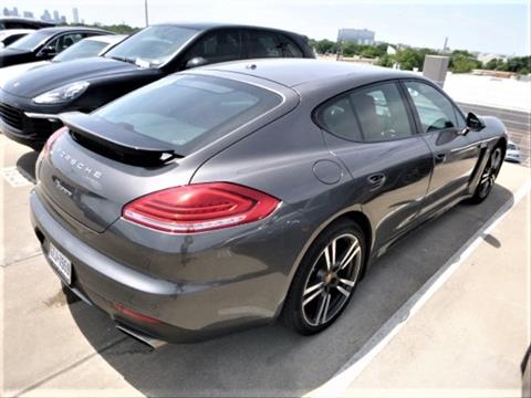 2016 Porsche Panamera