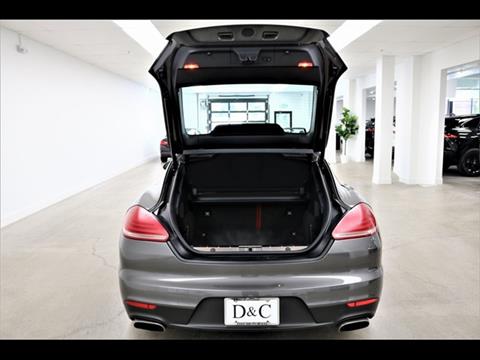 2016 Porsche Panamera