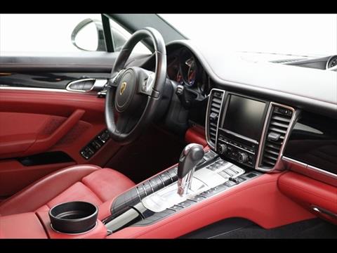 2016 Porsche Panamera