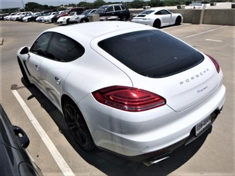 2016 Porsche Panamera