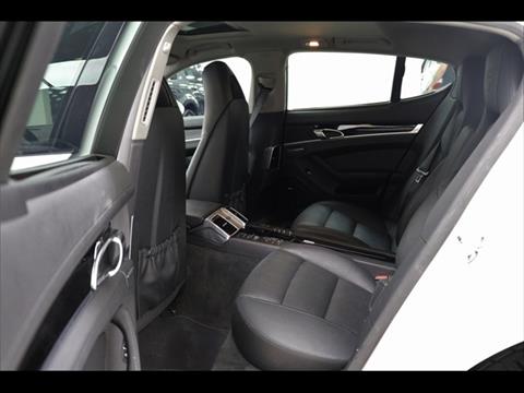 2016 Porsche Panamera