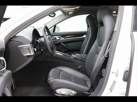 2016 Porsche Panamera