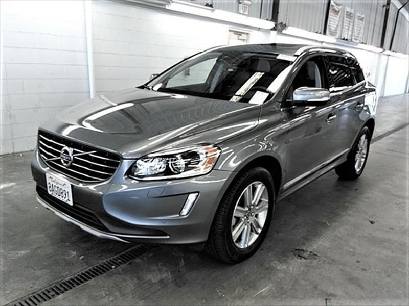2017 Volvo XC60 T5 Inscription