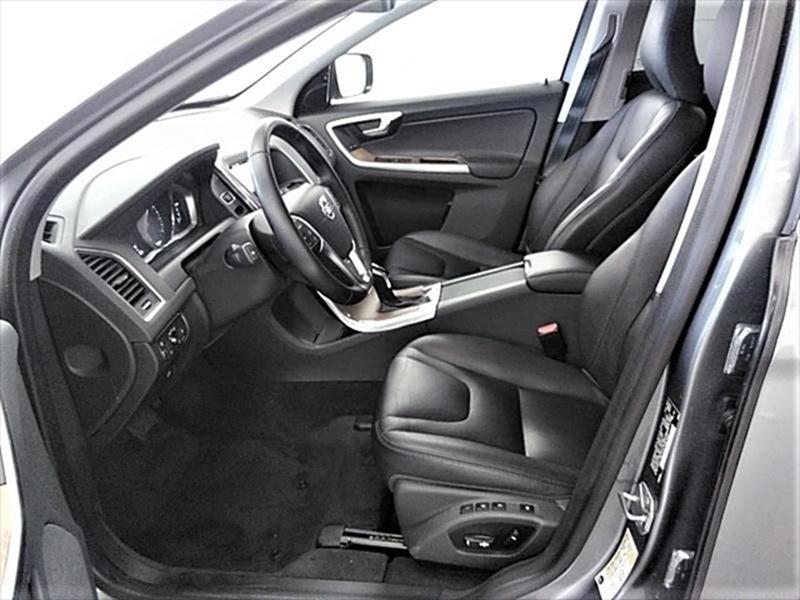 2017 Volvo XC60 T5 Inscription