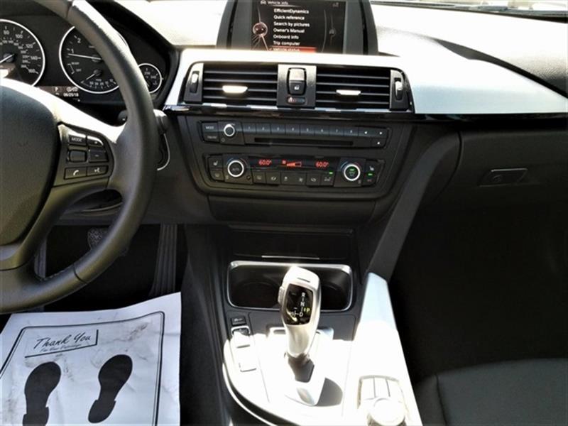 2015 BMW 3 Series 320i