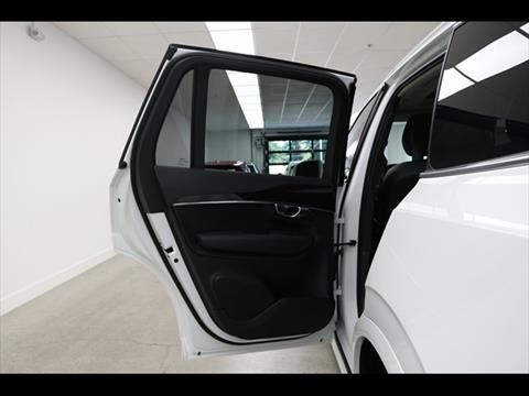 2018 Volvo XC90 T6 Momentum