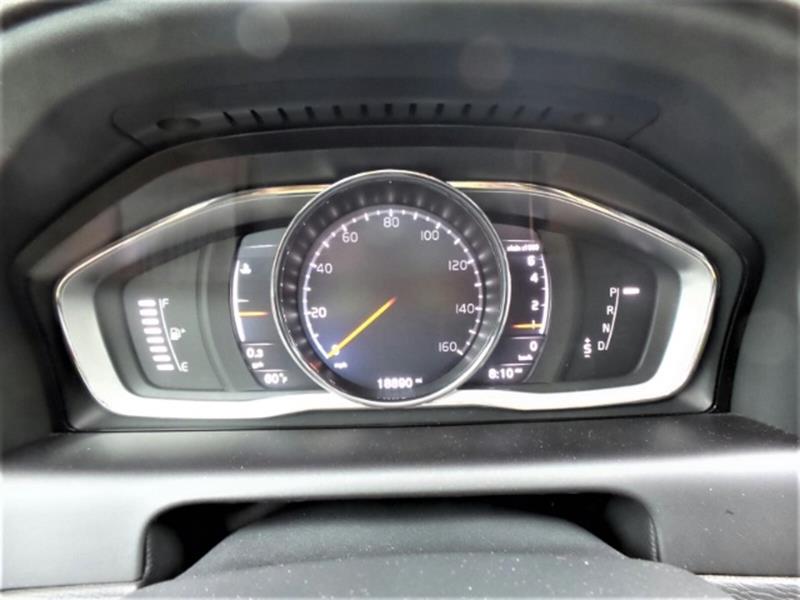 2017 Volvo XC60 T5 Dynamic