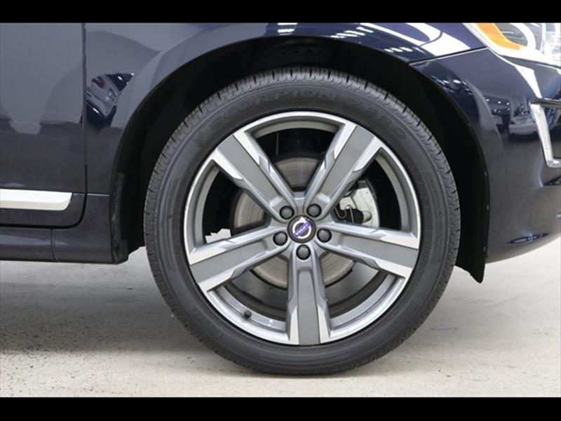 2017 Volvo XC60 T5 Dynamic