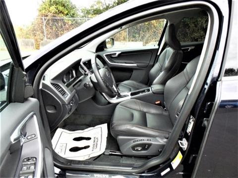 2017 Volvo XC60 T5 Dynamic