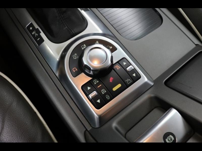 2011 Land Rover Range Rover HSE