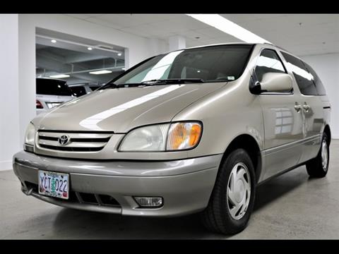 2001 Toyota Sienna