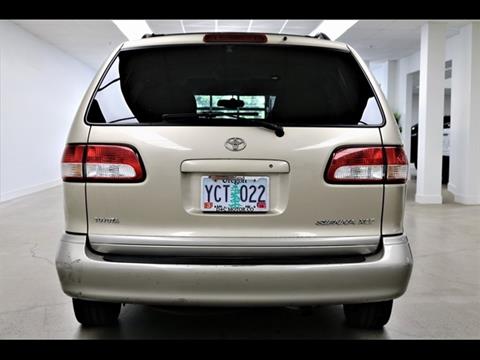 2001 Toyota Sienna