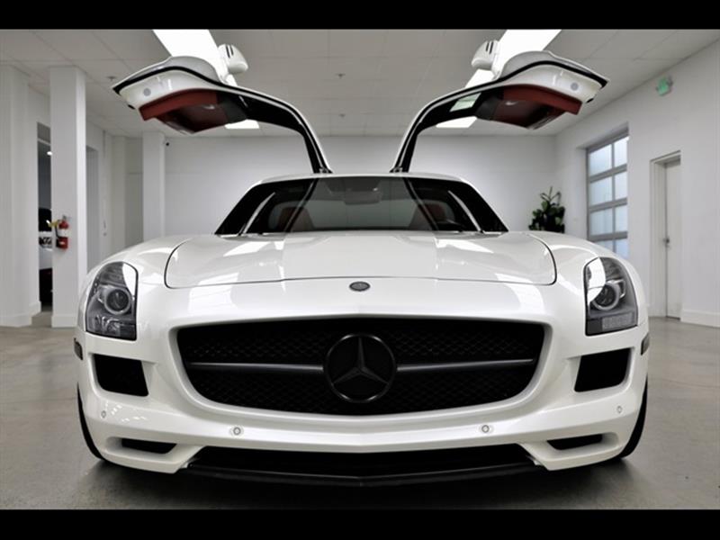 2011 Mercedes-Benz SLS AMG
