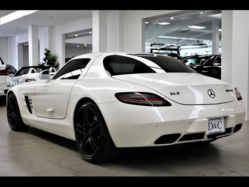 2011 Mercedes-Benz SLS AMG