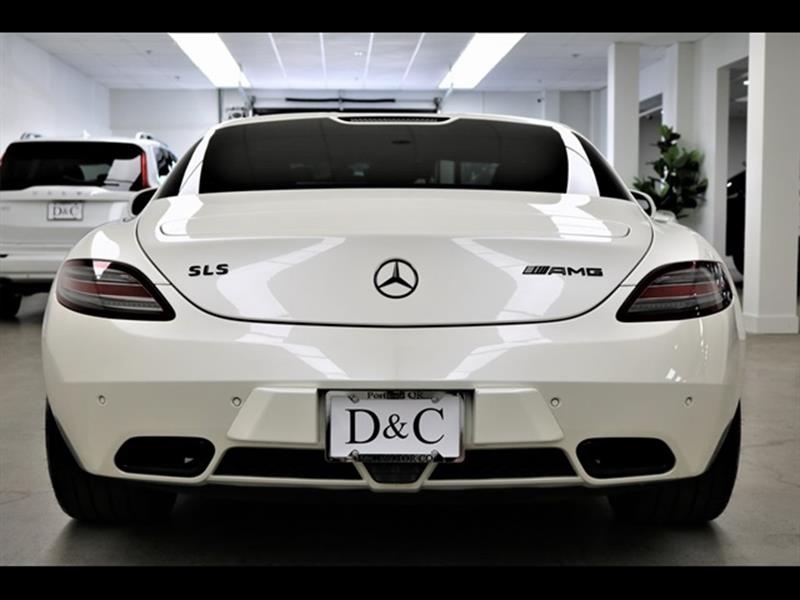 2011 Mercedes-Benz SLS AMG