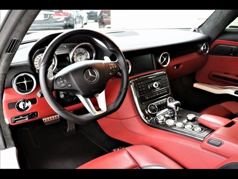 2011 Mercedes-Benz SLS AMG