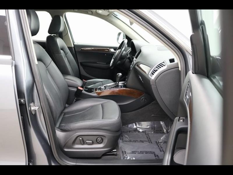 2012 Audi Q5 3.2 quattro Premium Plus