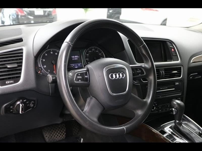 2012 Audi Q5 3.2 quattro Premium Plus
