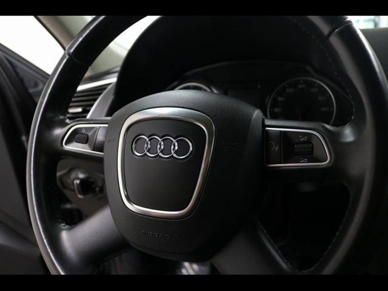 2012 Audi Q5 3.2 quattro Premium Plus