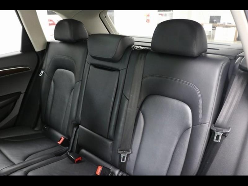 2012 Audi Q5 3.2 quattro Premium Plus