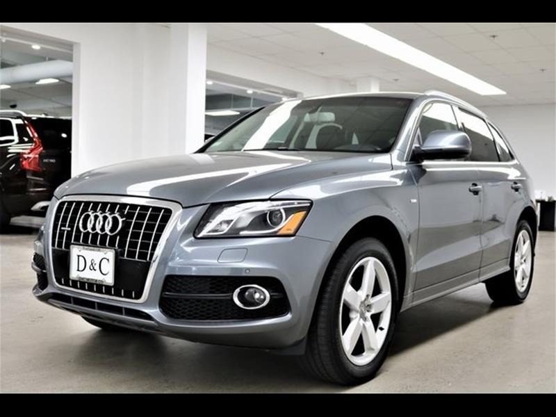 2012 Audi Q5 3.2 quattro Premium Plus