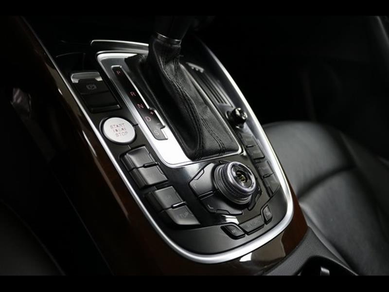 2012 Audi Q5 3.2 quattro Premium Plus