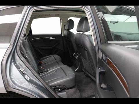 2012 Audi Q5 3.2 quattro Premium Plus