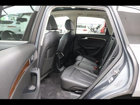 2012 Audi Q5 3.2 quattro Premium Plus