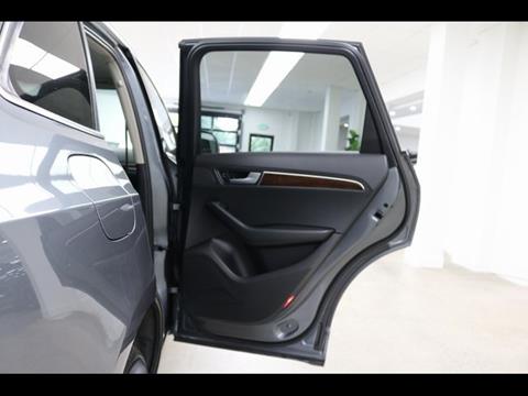 2012 Audi Q5 3.2 quattro Premium Plus