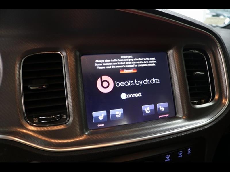 2013 Dodge Charger SXT