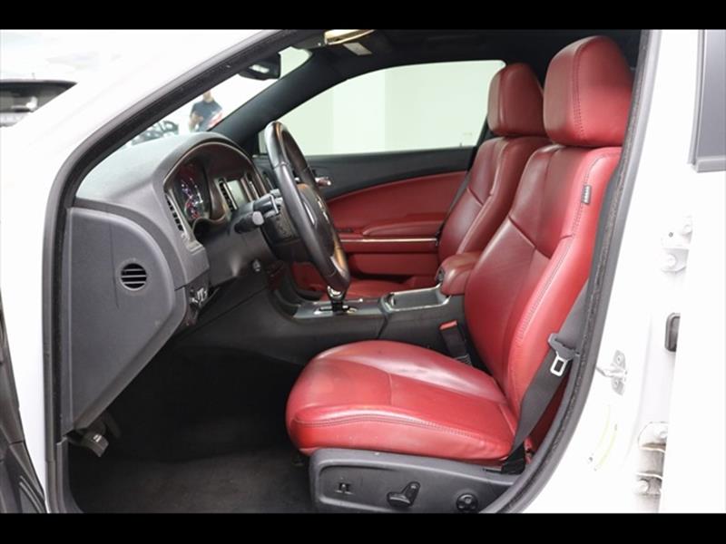 2013 Dodge Charger SXT