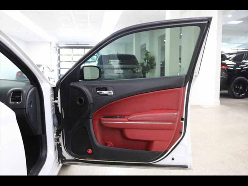 2013 Dodge Charger SXT