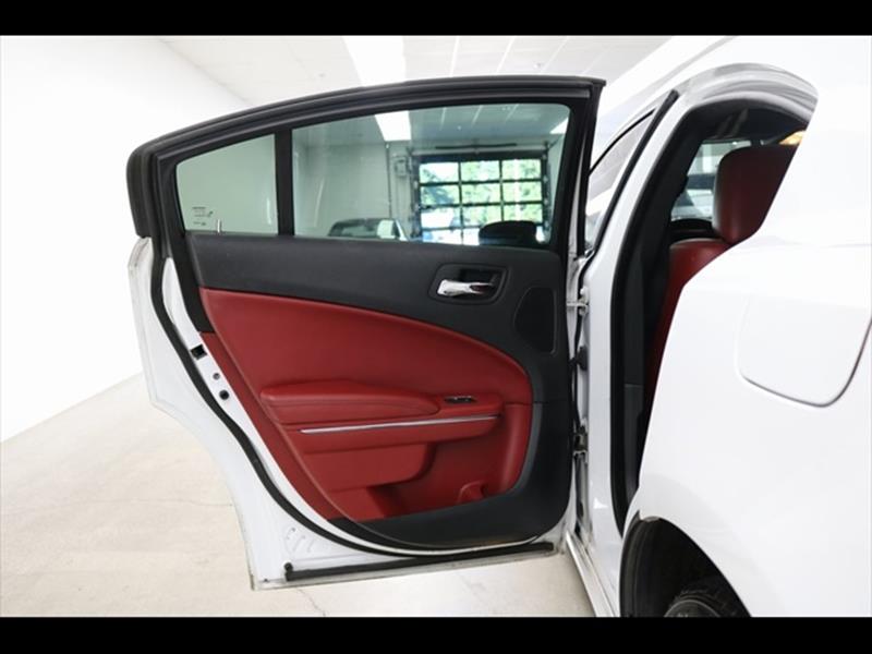 2013 Dodge Charger SXT