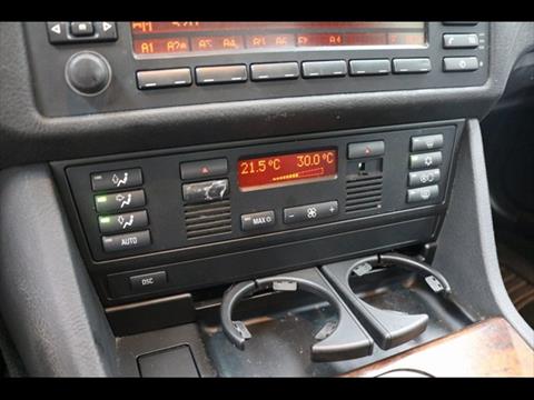 2001 BMW 5 Series 525i