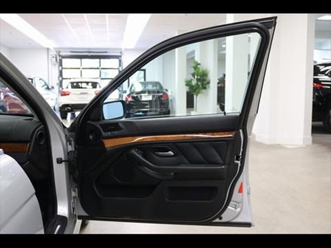 2001 BMW 5 Series 525i