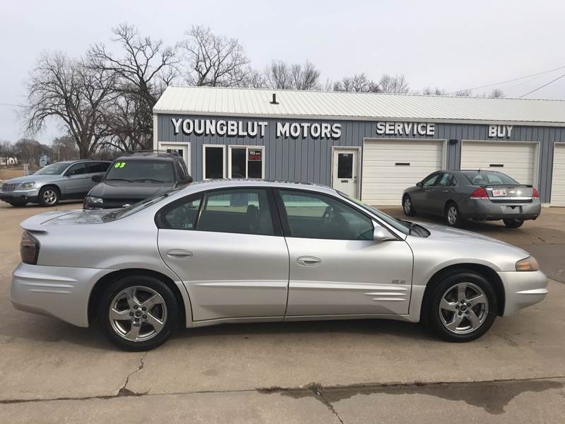 2002 Pontiac Bonneville SLE