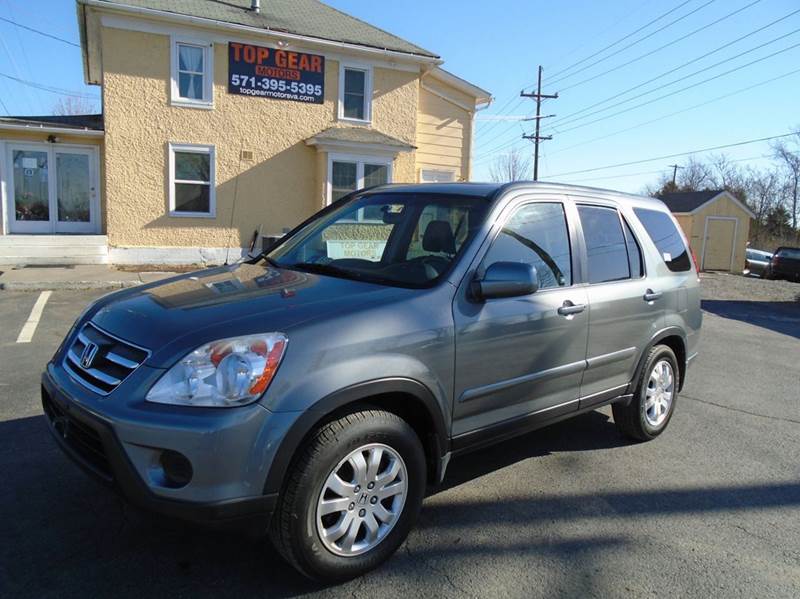 2006 Honda CR-V for sale at Top Gear Motors in Winchester VA