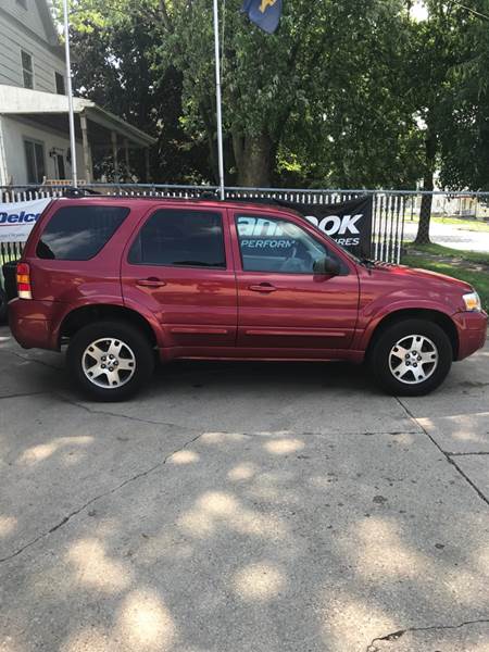 2005 Ford Escape for sale at QUALITY MOTORS in Cuba City WI