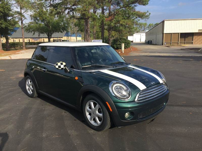 2009 MINI Cooper for sale at Global Auto Exchange in Longwood FL