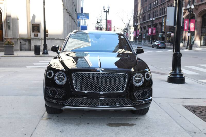 2018 Bentley Bentayga Mulliner Edition (image 3)