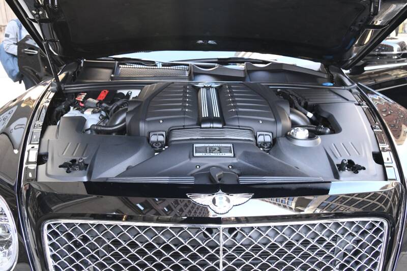 2018 Bentley Bentayga Mulliner Edition (image 30)