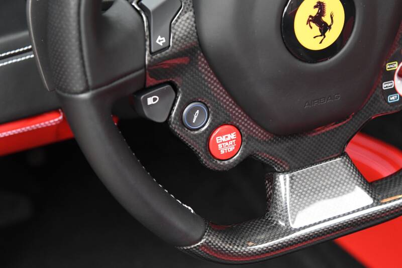2019 Ferrari 488 Spider (image 18)