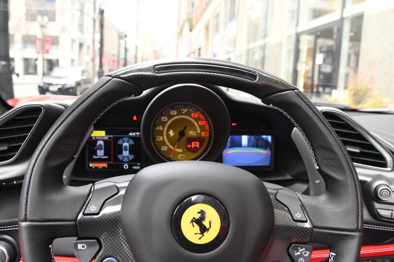2019 Ferrari 488 Spider (image 17)