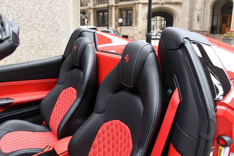 2019 Ferrari 488 Spider (image 11)