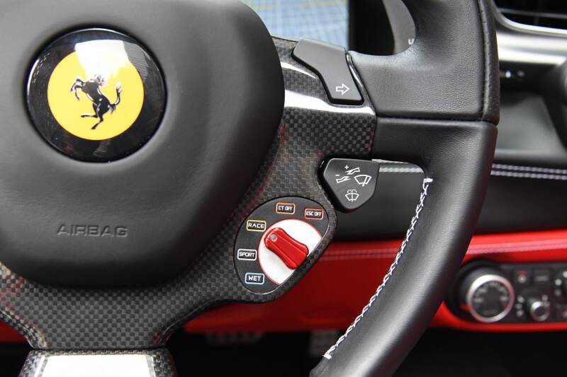 2019 Ferrari 488 Spider (image 19)