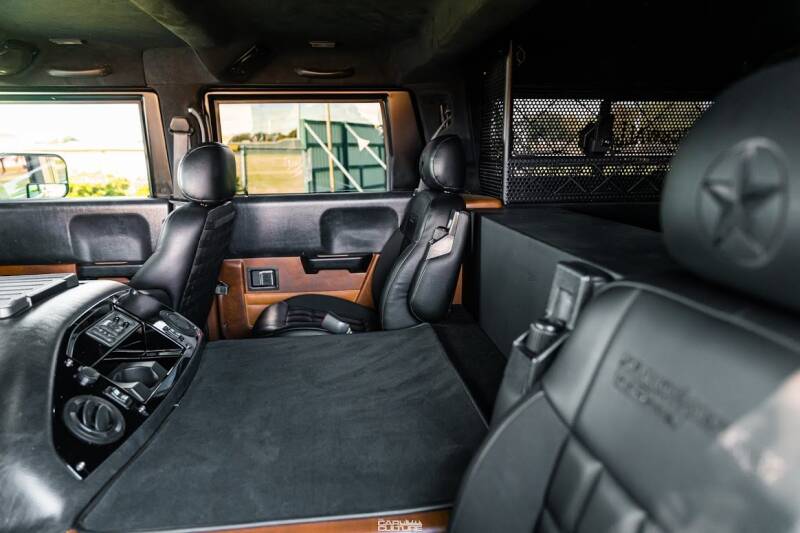 2006 HUMMER H1 Alpha Wagon (image 10)